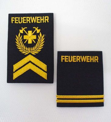 Achselschlaufen Mit Aufschrift «Feuerwehr»